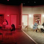 30.11. 2021 Kielce. Teatr im. Stefana Żeromskiego. Próba spektaklu "Prezent urodzinowy" w reżyserii Jerzego Bończaka / Jarosław Kubalski / Radio Kielce