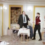 30.11. 2021 Kielce. Teatr im. Stefana Żeromskiego. Próba spektaklu "Prezent urodzinowy" w reżyserii Jerzego Bończaka / Jarosław Kubalski / Radio Kielce