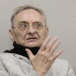 30.11. 2021 Kielce. Teatr im. Stefana Żeromskiego. Próba spektaklu "Prezent urodzinowy" w reżyserii Jerzego Bończaka. Na zdjęciu Jerzy Bończak / Jarosław Kubalski / Radio Kielce