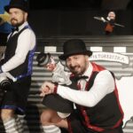 08.12.2021 Kielce. Teatr Lalki i Aktora Kubuś. Próba medialna spektaklu "Legendy ziemi świętokrzyskiej". Na zdjęciu od lewej: Rafał Iwański i Michał Olszewski / Jarosław Kubalski / Radio Kielce