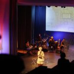 10.12.2021 Kielce. WDK. Koncert z okazji 40. rocznicy wprowadzenia stanu wojennego / Jarosław Kubalski / Radio Kielce