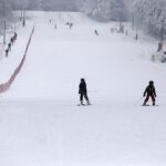 11.12.2021 Kielce. Stok narciarski na Stadionie.Narciarze. Zima / Jarosław Kubalski / Radio Kielce