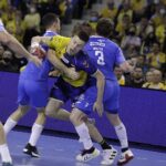 12.12.2021. Kielce. Mecz PGNiG Superligi: Łomża Vive Kielce - Orlen Wisła Płock / Jarosław Kubalski / Radio Kielce