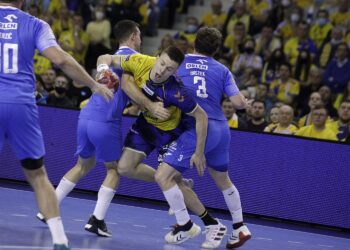 12.12.2021. Kielce. Mecz PGNiG Superligi: Łomża Vive Kielce - Orlen Wisła Płock / Jarosław Kubalski / Radio Kielce