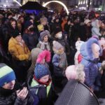 12.12.2021 Kielce.Rynek. Spektakl "Legendy ziemi świętokrzyskiej" Teatru Lalki i Aktora Kubuś / Jarosław Kubalski / Radio Kielce
