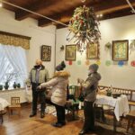 19.12.2021 Kielce. Wystawa bożonarodzeniowa w Dworku Laszczyków / Jarosław Kubalski / Radio Kielce