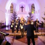 21.12.2021 Domaszowice. Koncert kolęd i pastorałek w kościele. Orkiestra z Masłowa / Jarosław Kubalski / Radio Kielce