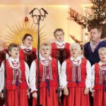 21.12.2021 Domaszowice. Koncert kolęd i pastorałek w kościele. Domaszowianie / Jarosław Kubalski / Radio Kielce