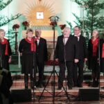 21.12.2021 Domaszowice. Koncert kolęd i pastorałek w kościele. Zespół Ganica / Jarosław Kubalski / Radio Kielce