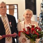 02.12.2021. Końskie. 19 par odebrało prezydencki Medal za Długoletnie Pożycie Małżeńskie. Na zdjęciu: Józef i Celina Kosmalowie / Magdalena Galas-Klusek / Radio Kielce