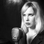 19.12.2021. Sandomierz. Wystawa fotografii pt. Zwielokrotnienie. Kadr z filmu Zimna wojna / Magdalena Rej