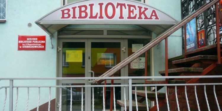 Starachowice. Miejska Biblioteka Publiczna czytelnia przy ul. Kochanowskiego / starachowice.eu