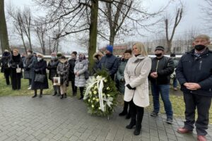 15.12.2021. Ćmielów. Pogrzeb Gustawa Hadyny / Emilia Sitarska / Radio Kielce