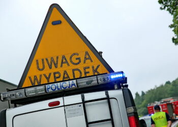 Zderzenie trzech aut na drodze relacji Kraków-Miechów