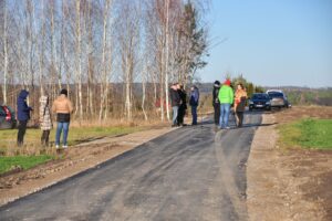 Podgórze. Wyremontowana droga / Gmina Ćmielów/Facebook