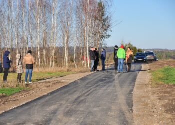 Podgórze. Wyremontowana droga / Gmina Ćmielów/Facebook