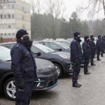 16.12.2021. Kielce. Przekazanie elektrycznych aut świętokrzyskim policjantom / Robert Felczak / Radio Kielce