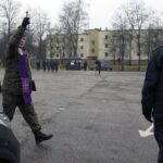 16.12.2021. Kielce. Przekazanie elektrycznych aut świętokrzyskim policjantom / Robert Felczak / Radio Kielce