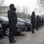 16.12.2021. Kielce. Przekazanie elektrycznych aut świętokrzyskim policjantom / Robert Felczak / Radio Kielce