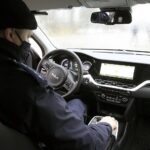 16.12.2021. Kielce. Przekazanie elektrycznych aut świętokrzyskim policjantom / Robert Felczak / Radio Kielce