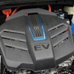 16.12.2021. Kielce. Przekazanie elektrycznych aut świętokrzyskim policjantom / Robert Felczak / Radio Kielce