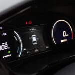 16.12.2021. Kielce. Przekazanie elektrycznych aut świętokrzyskim policjantom / Robert Felczak / Radio Kielce