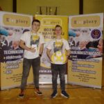 06.12.2021. Połaniec. Zwycięzcy szkolnego etapu konkursu Explory w Zespole Szkół w Połańcu. Na zdjęciu (od lewej): Paweł Bednarski i Konrad Figiel / Grażyna Szlęzak-Wójcik / Radio Kielce