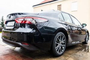 16.12.2021. Sandomierz. Na zdjęciu: Toyota camry - nowy, służbowy samochód urzędu miasta / UM Sandomierz