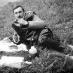 1988 r. Zamiast knajpy - odpoczynek z posiłkiem na łonie natury / archiwum Tomasza Ogieniewskiego