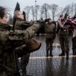 30.01.2022. Sandomierz.  Przysięga i promocje na pierwszy stopień podoficerski żołnierzy 10 ŚBOT / Jacek Szydłowski / DWOT