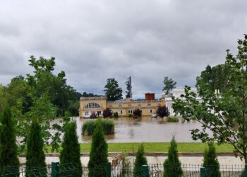 06.08.2021. Solec-Zdrój. Ulewne deszcze zalały ulice i pola / Marcin Marszałek / Radio Kielce