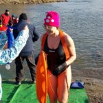 15.01.2022. Sandomierz. Zimowa przeprawa Wisły wpław / Anna Głąb / Radio Kielce