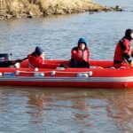 15.01.2022. Sandomierz. Zimowa przeprawa Wisły wpław / Anna Głąb / Radio Kielce