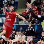 18.01.2022. Bratysława, Słowacja. Mistrzostwa Europy piłkarzy ręcznych. Mecz grupy D: Polska - Niemcy. Na zdjęciu: Przemysław Krajewski / PAP/Adam Warżawa