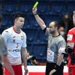 20.01.2022. Bratysława, Słowacja. Mistrzostwa Europy piłkarzy ręcznych. Faza zasadnicza. Mecz grupy II: Polska - Norwegia. Na zdjęciu: Michał Olejniczak / PAP/Adam Warżawa