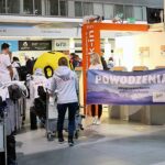 26.01.2022. Warszawa. Zawodnicy i trenerzy olimpijskiej reprezentacji Polski na warszawskim lotnisku Okęcie przed wylotem do Pekinu / Leszek Szymański / PAP