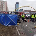 31.01.2022 Droga S86. Dachowanie pojazdu osobowego / Policja Śląska