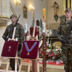 11.07.2021. Ćmielów. Pogrzeb Tomasza Wójcika „Tarzana” / Emilia Sitarska / Radio Kielce