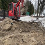 21.01.2022. Kielce. Ulica 1 Maja. Montaż Inteligentnego Systemu Transportowego / Wiktor Taszłow / Radio Kielce