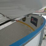 30.01.2021. Bałtów. Zawalona część dachu nad lodowiskiem / Anna Głąb / Radio Kielce