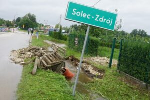 06.08.2021. Solec-Zdrój. Ulewne deszcze zalały ulice i pola / Marta Gajda / Radio Kielce