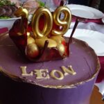 01.02.2021. Sobowice. 109 urodziny Leona Kalety. Na zdjęciu (od lewej): / Ewa Pociejowska-Gawęda / Radio Kielce