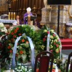 28.08.2021. Sandomierz. Uroczystości pogrzebowe prof. Andrzeja Schinzla. Na zdjęciu: ks. bp Edward Frankowski / Marcin Marszałek / Radio Kielce