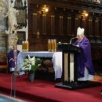 28.08.2021. Sandomierz. Uroczystości pogrzebowe prof. Andrzeja Schinzla. Na zdjęciu: ks. bp Edward Frankowski / Marcin Marszałek / Radio Kielce