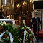 28.08.2021. Sandomierz. Uroczystości pogrzebowe prof. Andrzeja Schinzla. Na zdjęciu: Marcin Marzec - burmistrz Sandomierza / Marcin Marszałek / Radio Kielce