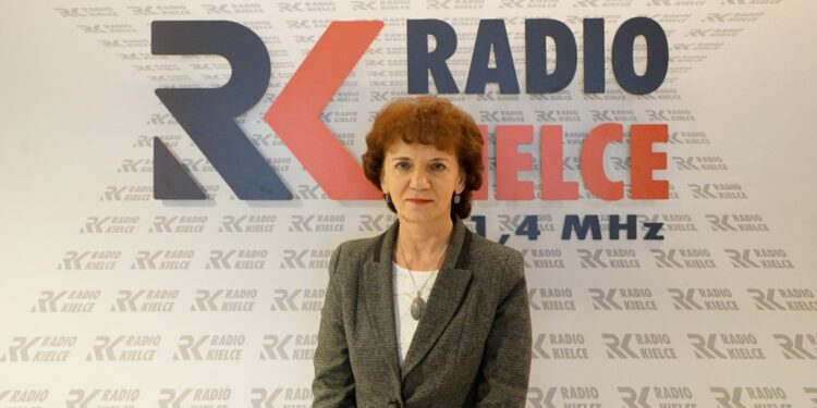 09.01.2022. Radio Kielce. Spodziewany Gość. Na zdjęciu: dr Marta Solnica - dyrektor Świętokrzyskiego Centrum Ratownictwa Medycznego i Transportu Sanitarnego / Piotr Kwaśniewski / Radio Kielce