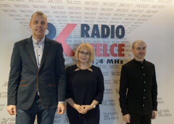 23.12.2021. Radio Kielce. Spodziewany Gość. Na zdjęciu (od lewej): Wojciech Rudziejewski Rudziewicz - poszukiwacz historii (Nadwiślańska Grupa Poszukiwawcza Stowarzyszenia Szansa w Annopolu), Katarzyna Kondziołka - burmistrz Miasta i Gminy Zawichost, Kamil Bilski, poszukiwacz - rekonstruktor historii (Stowarzyszenie Wspólne Dziedzictwo w Opatowie) / Sebastian Kalwat / Radio Kielce