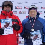 22.01.2022. Krajno. Zawody Narciarskie o Puchar Radia Kielce. Na zdjęciu (od lewej): Janusz Knap - prezes Radia Kielce, Mirosław Gębski - starosta kielecki / Marek Wtorek / Radio Kielce