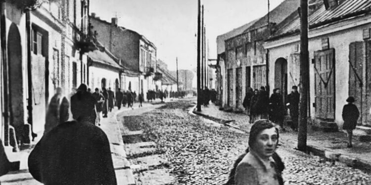 1940 r. Kielce. Getto, ul. Bodzentyńska / fotopolska.eu