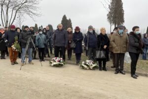 11.01.2022. Starachowice. Pogrzeb byłego prezydenta miasta Zenona Krzeszowskiego / Anna Głąb / Radio Kielce